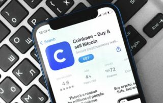 Coinbase Mobile App Retains Top Spot on Apple App Store