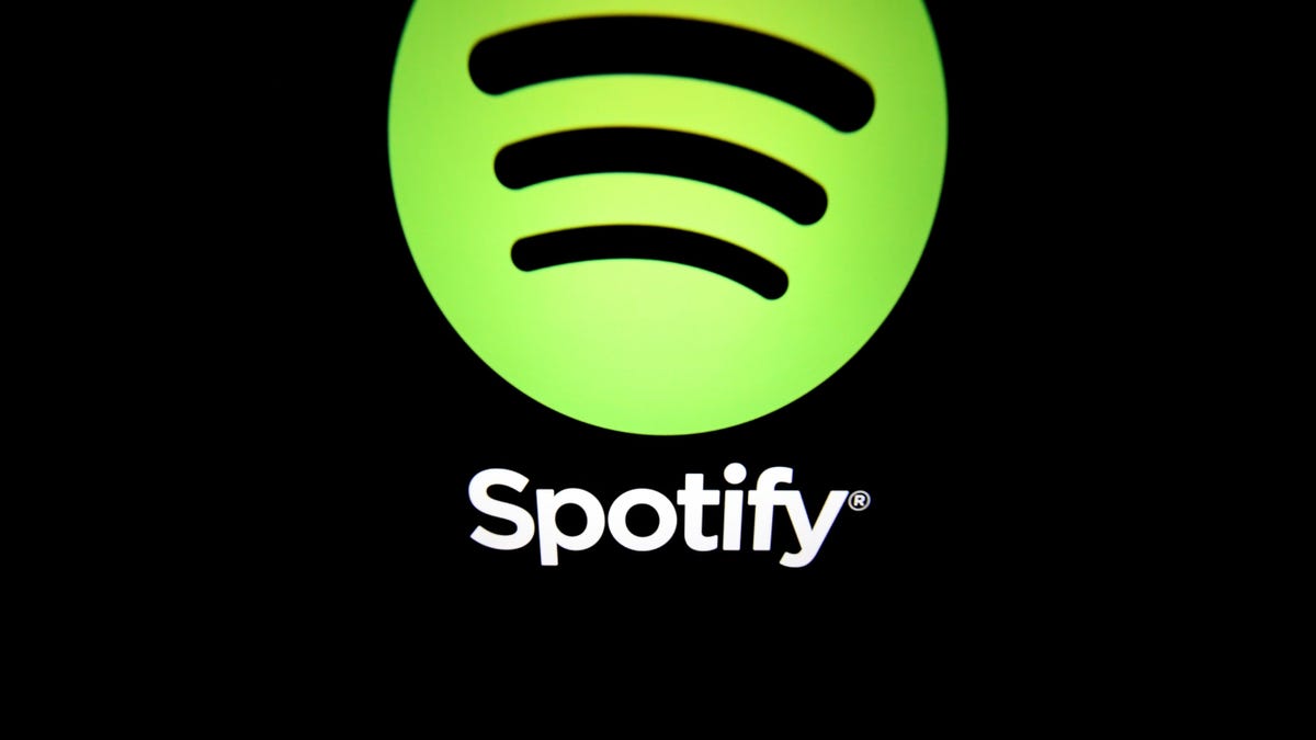 Private: Spotify Pulls Plug on Car View Feature, Offers Users No Alternative