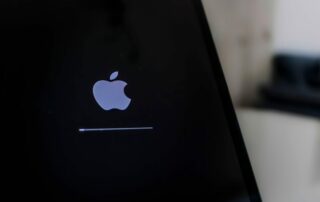 How iOS 15 Makes It Much Easier to Back Up and Wipe Your iPhone Before Selling It