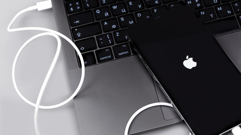 iphone connected to a macbook