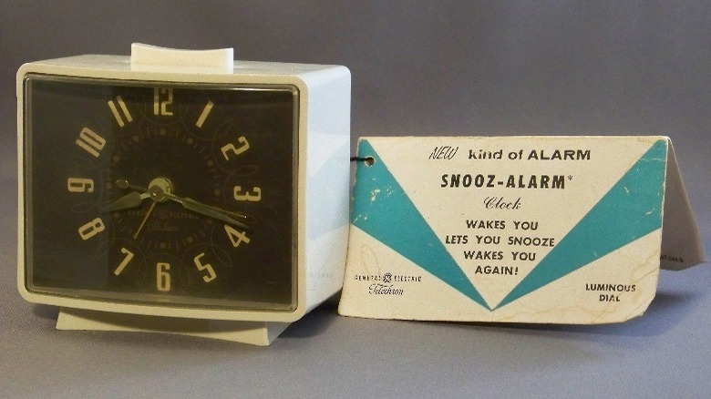 General Electric-Telechron Snooz-Alarm