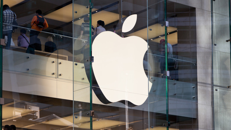 Apple logo on a glass building