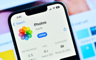 Here’s Why Your iPhone’s Deleted Photos Came Back