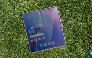 Galaxy Z Fold 8 and iPhone Fold models could ditch the crease, analyst says