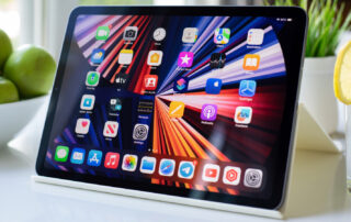 Bright Spot On Your iPad Or iPhone Screen? Possible Causes, And What You Can Do