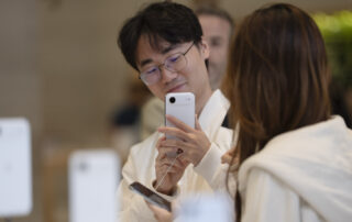 Apple Could Fix One Of iPhone Air’s Biggest Flaws With Its 2026 Model