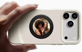 This iPhone case with a second screen lets you snap selfies with its rear cameras