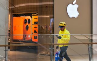 Apple’s foldable iPhone is reportedly at risk of delay