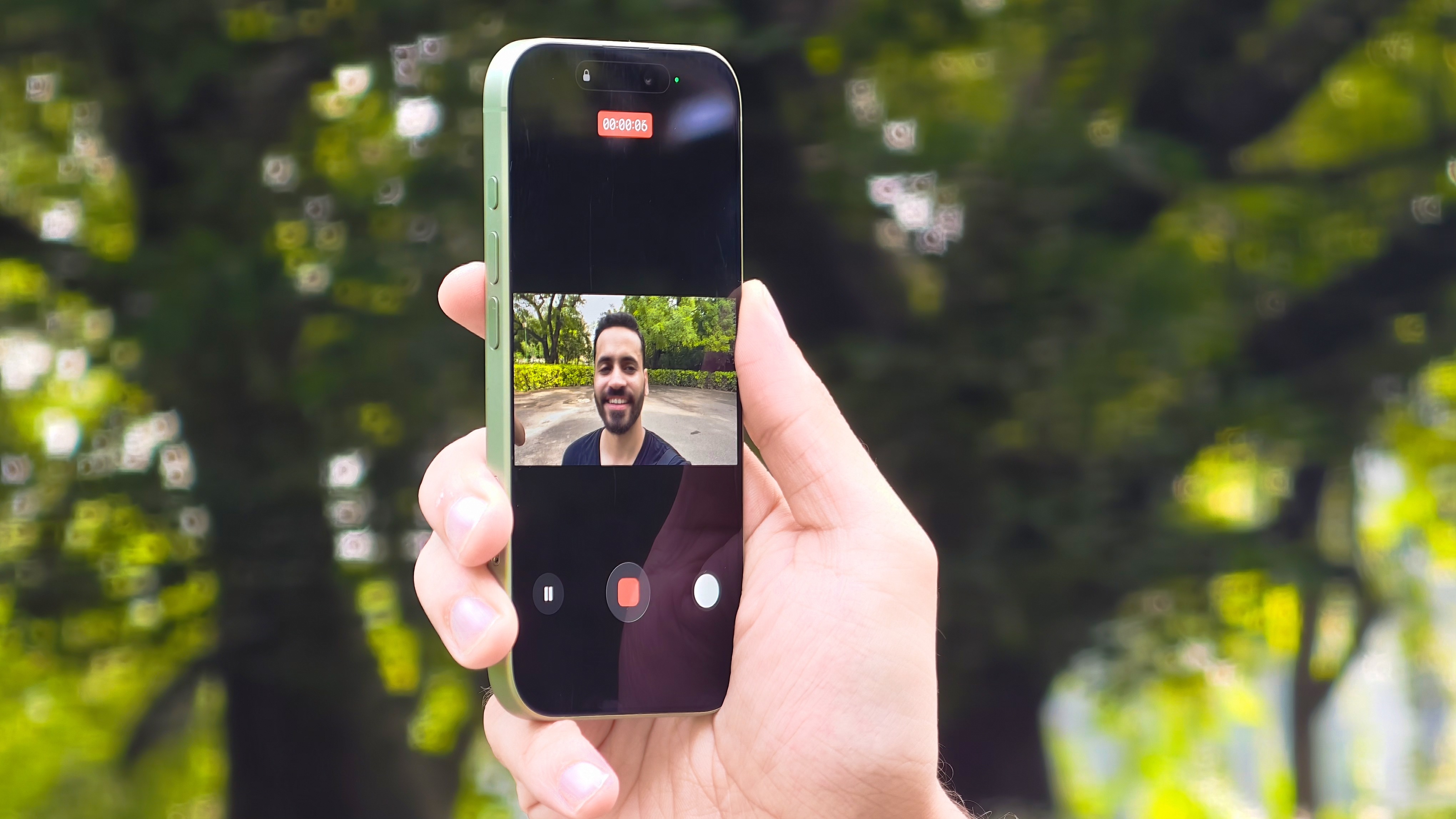 Prakhar recording a selfie video on the iPhone 17.