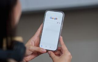 This Hidden iPhone Feature Lets You Use Your Eyes Like A Mouse Pointer