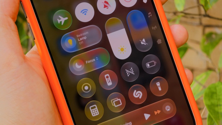 iPhone's Control Center showing the Focus button.