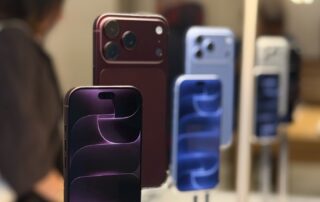 5 Android Phones That Had Variable Aperture Cameras Before The iPhone 18 Pro