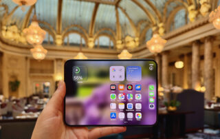 Apple Limits iPhone Duo Purchases to 2 Foldable Phones Per Person